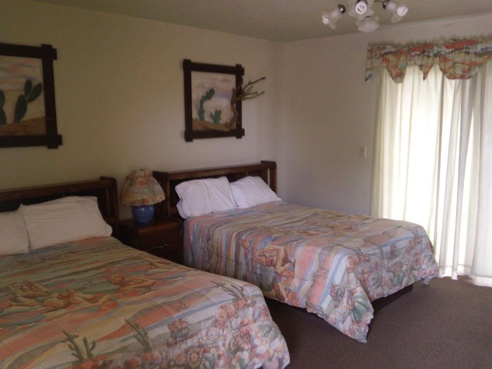 Bonnie Springs Ranch Motel Blue Diamond Kültér fotó