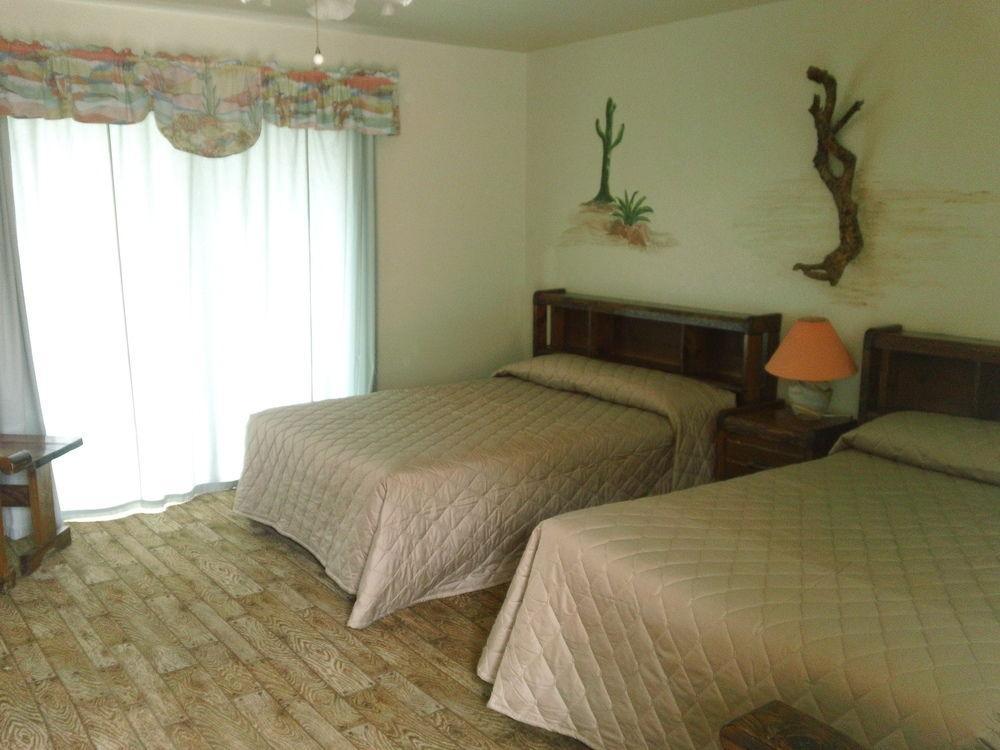 Bonnie Springs Ranch Motel Blue Diamond Kültér fotó