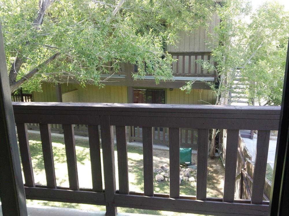 Bonnie Springs Ranch Motel Blue Diamond Kültér fotó