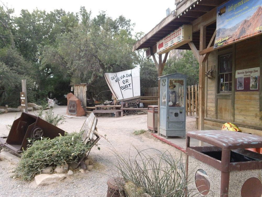 Bonnie Springs Ranch Motel Blue Diamond Kültér fotó